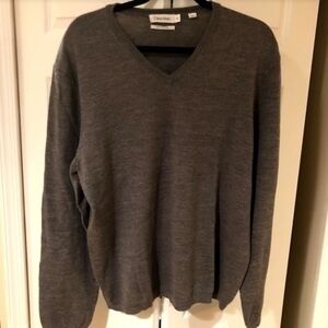 Calvin Klein Sweater